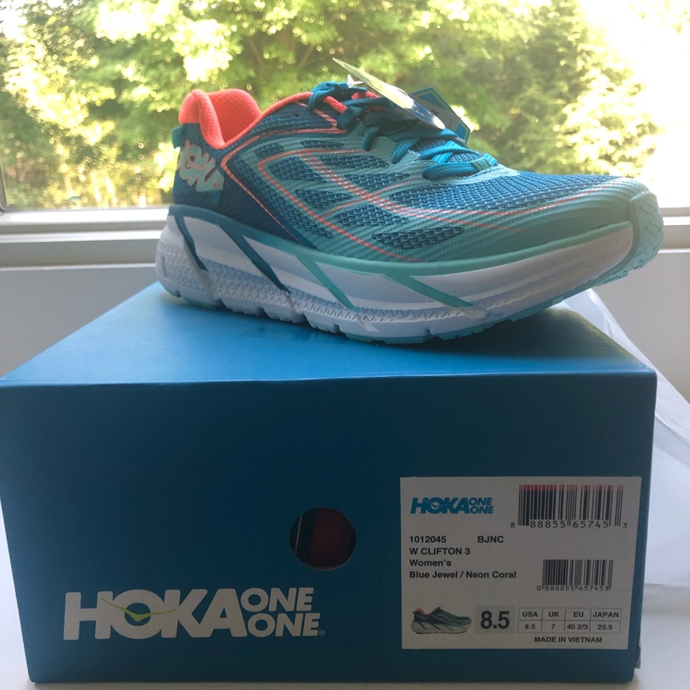Hoka One One Clifton 3